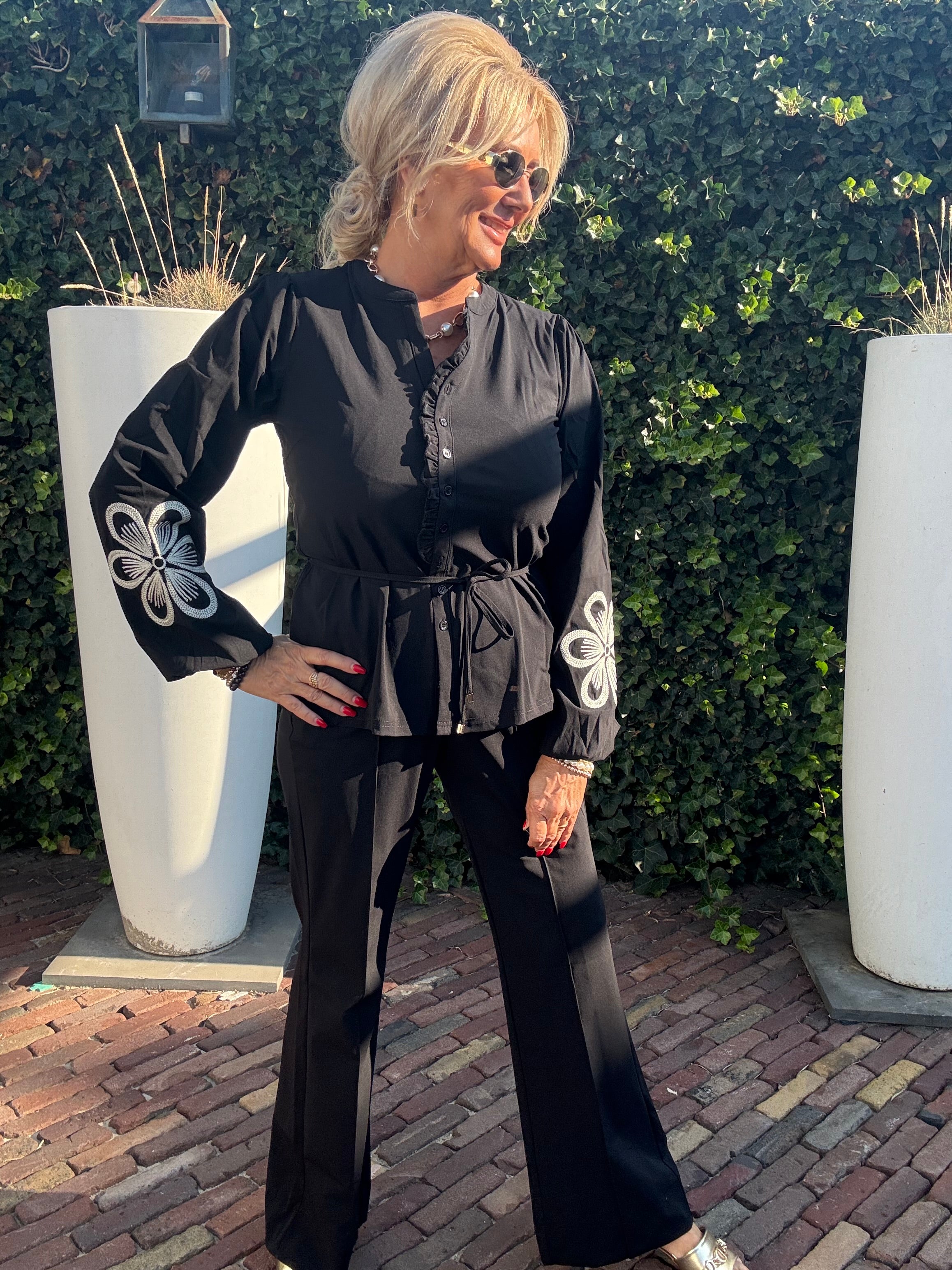 Triple Nine Blouse BLS5923 Broderie/Cord Zwart